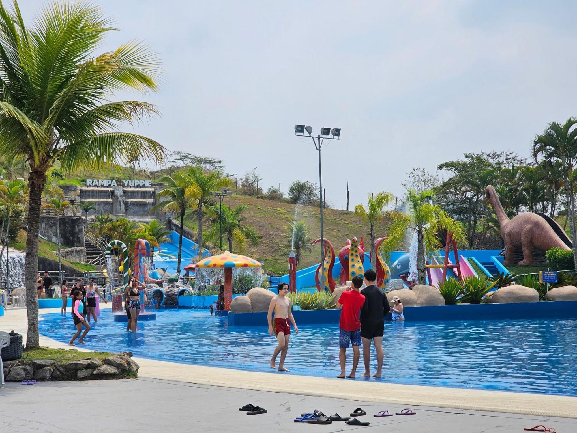Flat Quartier Aldeia Das Aguas Park Resort Dorandia Ngoại thất bức ảnh